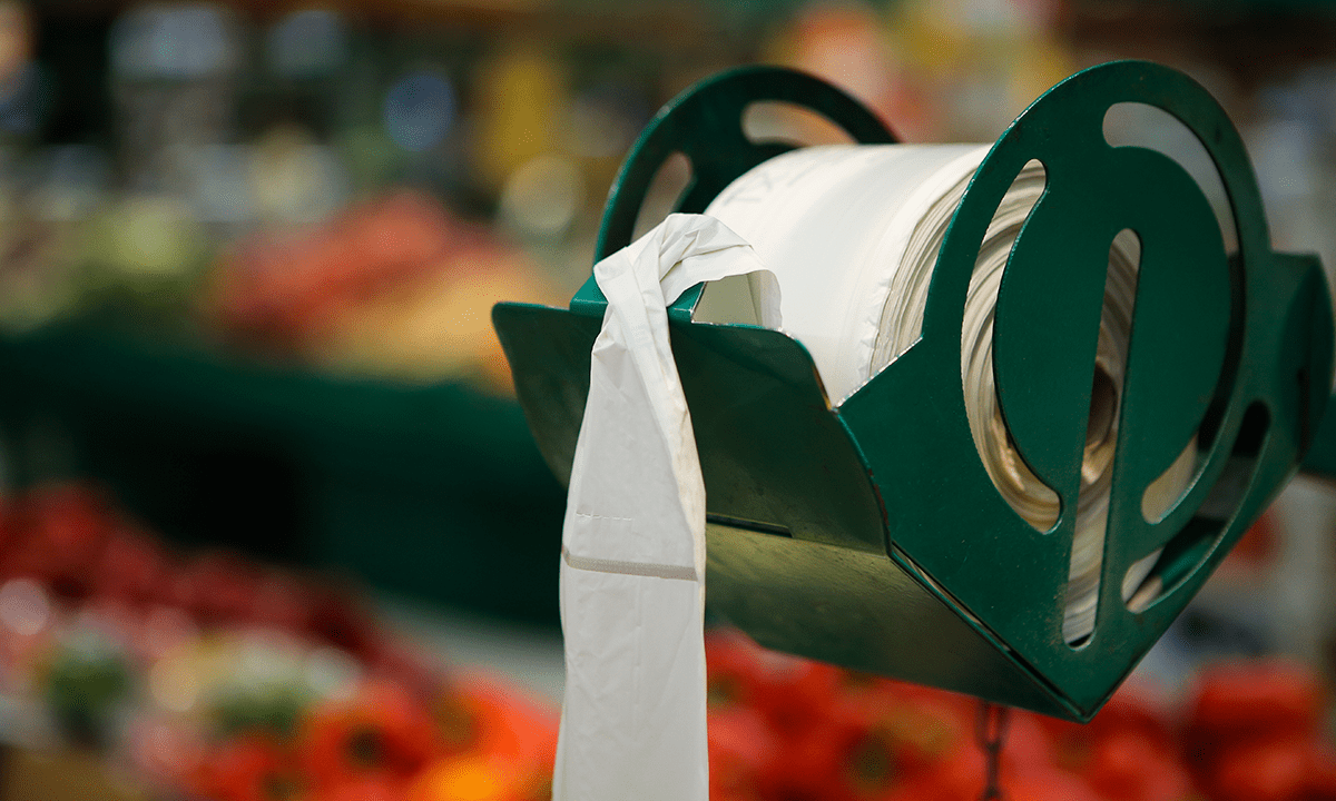 Biodegradable and compostable section bags made with INZEA's biopolymers.